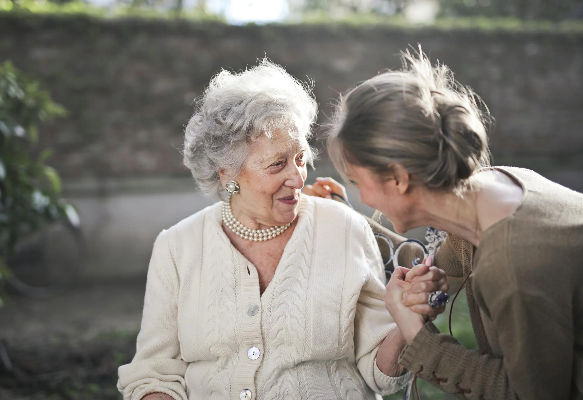 FEB Care Bulletin pexels 3768114